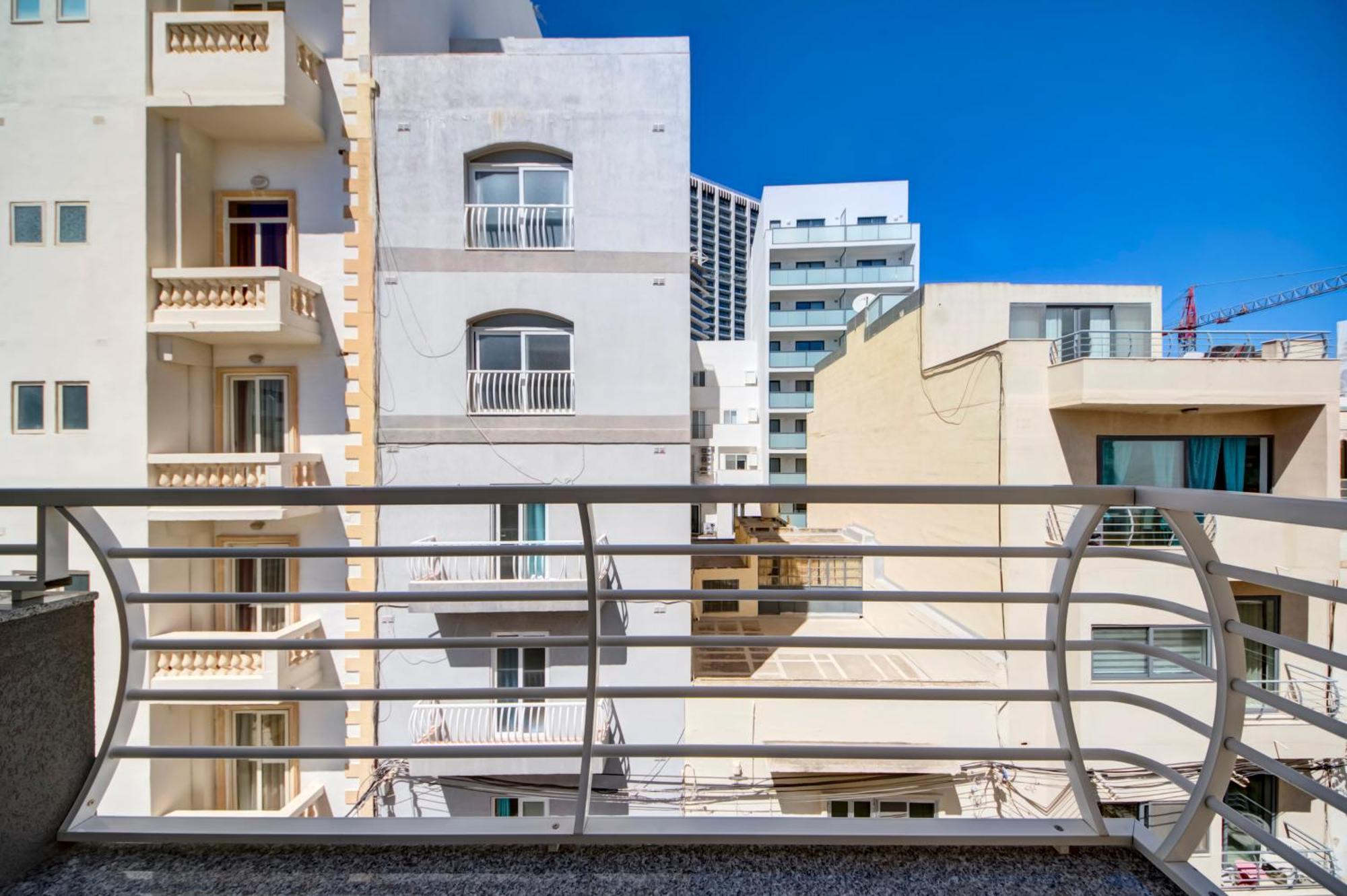 Modern 2Br Apt With Balconies In St Julians, Paceville - Apt 5 By Vaganza Saint Julian's Exteriér fotografie